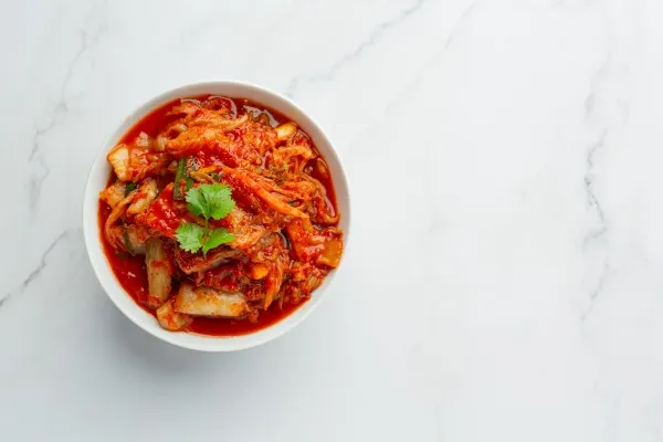 Kimchi termasuk makanan sehat yang diakui oleh dr Zaidul Akbar. (Foto: Freepik/jcomp)