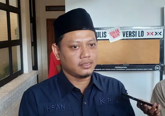 Ketua KPU Banten, Mohammad Ihsan.(Poskota.co.id/Bilal Hadriansyah)