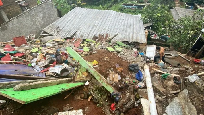 Kabupaten Bogor Dikepung Bencana, Banjir dan Longsor Terjadi di 4 Kecamatan (Panca Aji)