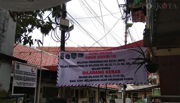 Micro lockdown di RW 002, Krukut, Tamansari, Jakarta Barat diperluas.(yoga)