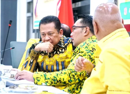 Wakil Ketua Umum Partai Golkar, Bambang Soesatyo (Bamsoet) saat menghadiri rapat pleno Partai Golkar di Kantor DPP Partai Golkar Jakarta pada Rabu, 10 Juli 2024, malam. (Dok. Bamsoet)