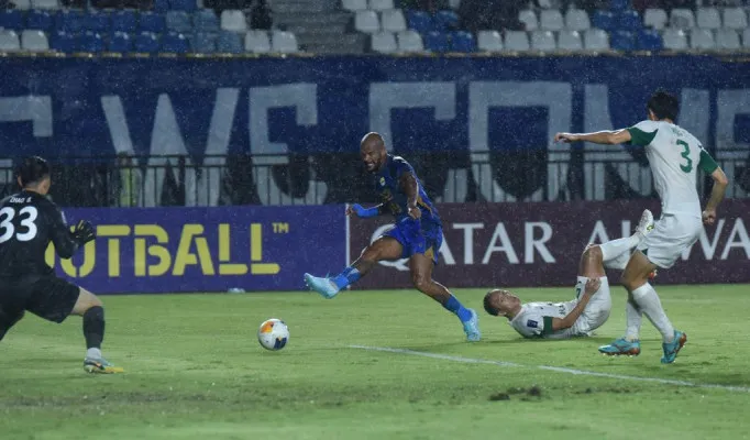 Persib Bandung dikalahkan Zhejiang pada Liga Champions Asia 2 di Stadion Si Jalak Harupat, Kabupaten Bandung pada Kamis, 5 November 2024. (Dok. Persib Bandung)