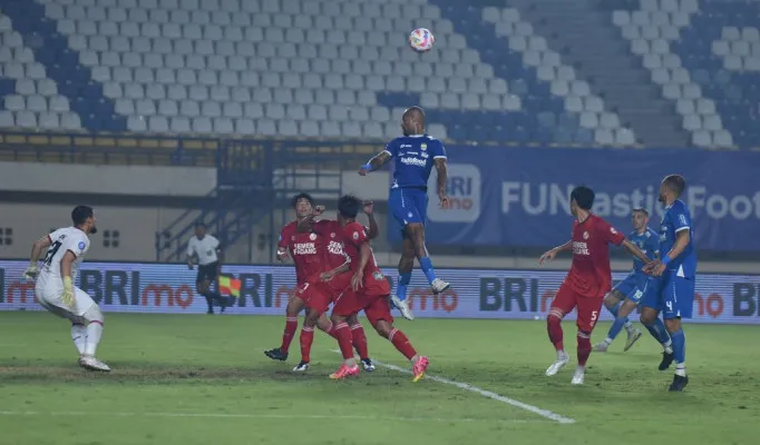 Persib Bandung sempat unggul di babak pertama, namun berubah di babak kedua dengan skor akhir. (Persib Official).