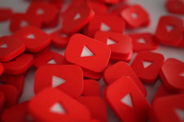 Youtube button logo(sumber foto: freepik)