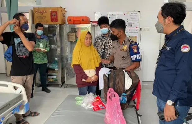 PMI Fredy yang meninggal akibat penyakit getah bening ketika sedang pulang penerbangan dari Taiwan ke Indonesia. (ist)