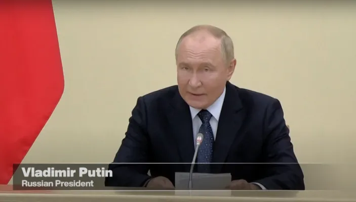 Presiden Rusia Vladimir Putin. (sumber: tangkapan layar youtube France24)