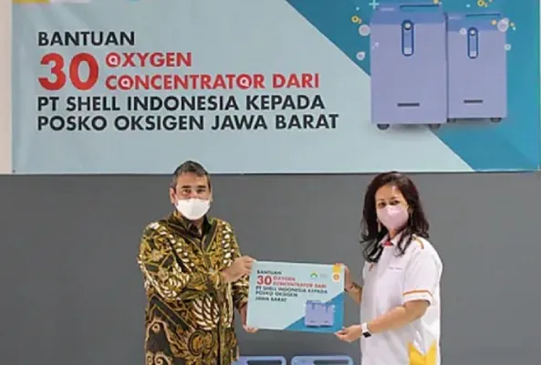 Lawan COVID-19, Shell Indonesia donasikan Konsentrator Oksigen. (foto/shell)