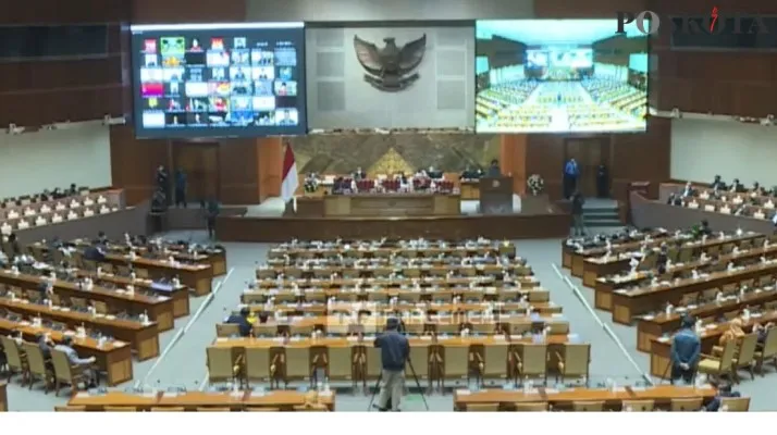 Pembukaan Persidangan II Tahun Sidang 2022–2023 DPR. (rizal)