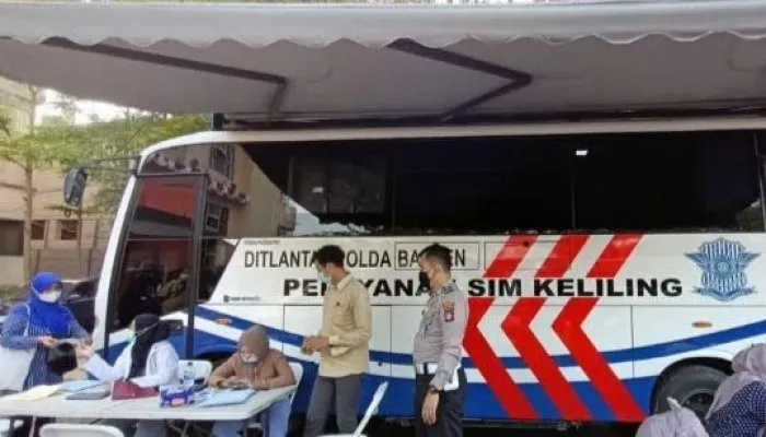 Pelayanan Sim di Mobil Keliling Polda Banten.(Ist)