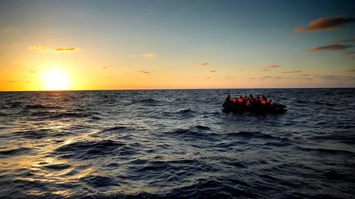 61 rang tewas dalam kapal yang tenggelam di Pantai Libya. (Foto/Sky News)