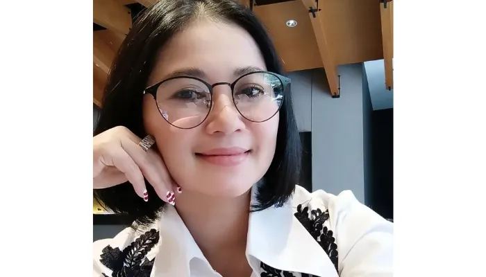 Tiara Marleen jadi tersangka kasus pencemaran nama baik.(Instagram/tiara_marleen1)