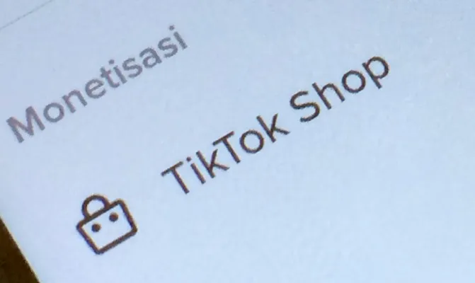 TikTok memulai uji coba kerja sama bersama Shopify dengan menghadirkan fitur berbelanja melalui aplikasinya. (Foto/tangkapanlayartiktok)