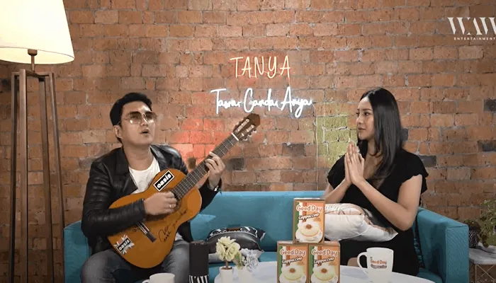 Aldi Taher dan Anya Geraldine (Foto: WAW Entertainment/YouTube)