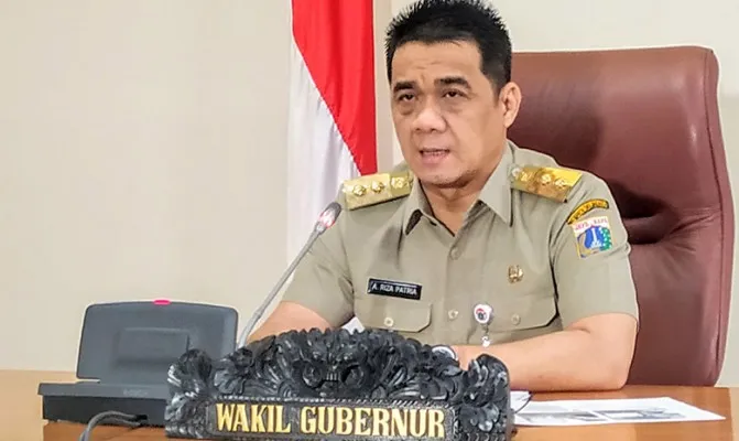 Wakil Gubernur DKI Jakarta, Ahmad Riza Patria, Pemprov DKI pertimbangkan PPKM Level 3 setelah berakhirnya PPKM Level 2. (Foto/yono)