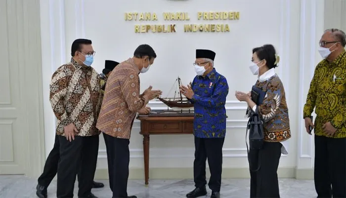 Wapres KH Ma'ruf Amin saat menerima anggota Wantimpres di Istana Wakil Presiden.  (setwapres)