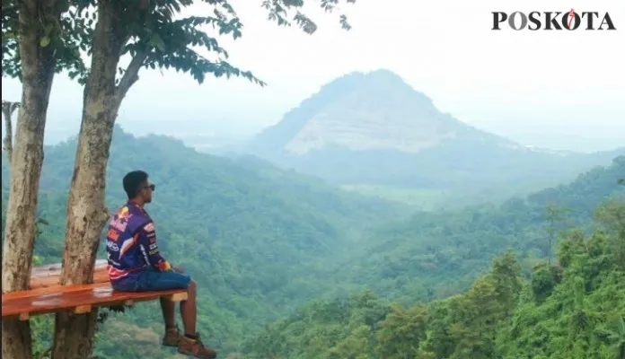 Panorama alam Pegunungan Sanggabuana Kabupaten Karawang.(aep)