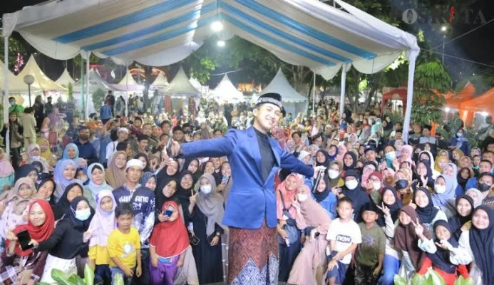 Yusuf Al Lampungi  saat Pelaksanaan Festival Al Adzom. (iqbal)